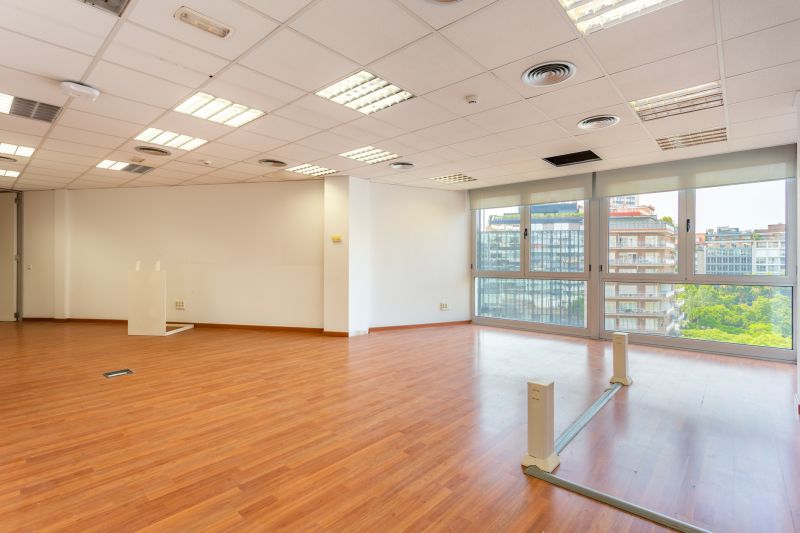Office Ceiling Mounting